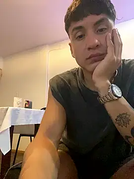 Snapshot of LCarreraa chatting on 01/18/26, 05:55 LCarreraa online show from 01/18/26, 05:55