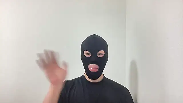 Snapshot of Ash_zzz chatting on 03/23/25, 03:32 Ash zzz online show from 03/23/25, 03:32