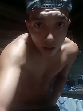 Snapshot of tayson_ chatting on 03/24/26, 09:09 tayson online show from 03/24/26, 09:09