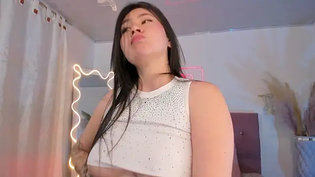 Amara tay online show from 09/25/25, 07:31