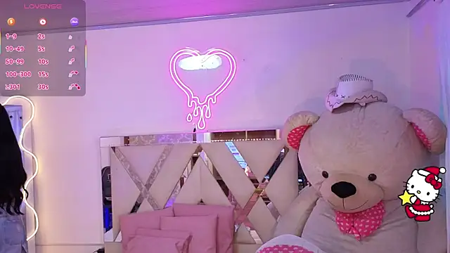 Snapshot of Jazmin_tay chatting on 12/15/25, 11:38 Jazmin tay online show from 12/15/25, 11:38