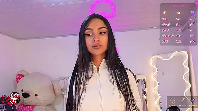 Snapshot of Jazmin_tay chatting on 11/24/25, 12:05 Jazmin tay online show from 11/24/25, 12:05