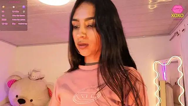 Snapshot of Jazmin_tay chatting on 10/24/25, 11:42 Jazmin tay online show from 10/24/25, 11:42