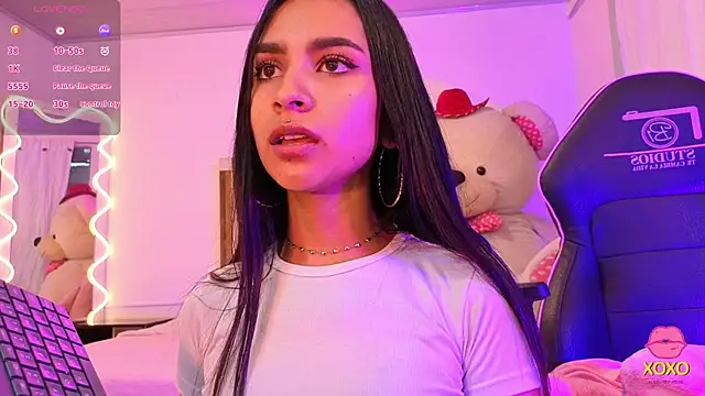 Snapshot of Jazmin_tay chatting on 09/30/25, 11:49 Jazmin tay online show from 09/30/25, 11:49