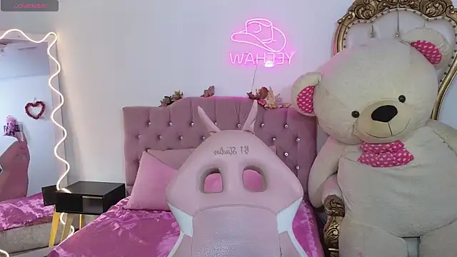 Snapshot of Jazmin_tay chatting on 03/08/25, 07:31 Jazmin tay online show from 03/08/25, 07:31