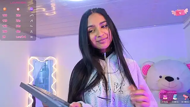 Snapshot of Jazmin_tay chatting on 09/22/25, 11:49 Jazmin tay online show from 09/22/25, 11:49