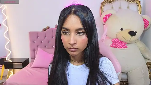 Snapshot of Jazmin_tay chatting on 03/10/25, 07:18 Jazmin tay online show from 03/10/25, 07:18