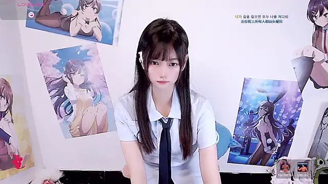 Snapshot of Xiaomi-Angela chatting on 04/03/26, 03:29 Xiaomi-Angela online show from 04/03/26, 03:29