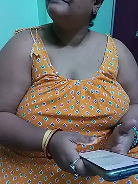monaa online show from 07/12/26, 04:52