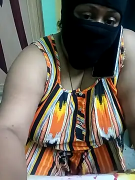 monaa online show from 05/02/26, 04:23