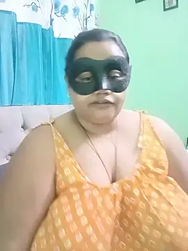 monaa online show from 07/10/26, 11:43