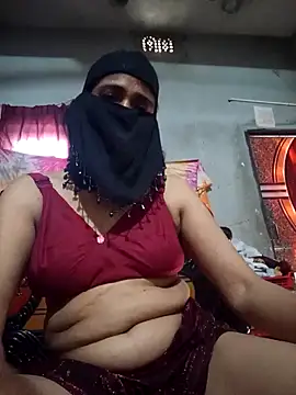 HenaAra online show from 02/15/26, 03:51