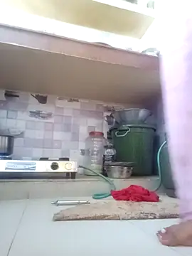 Surajpuja79 online show from 04/13/26, 02:26