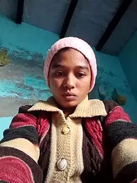 Surajpuja79 online show from 12/04/25, 02:43