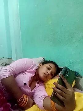 Surajpuja79 online show from 02/17/26, 08:44