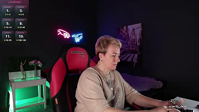 Nika Smit online show from 10/03/25, 09:11