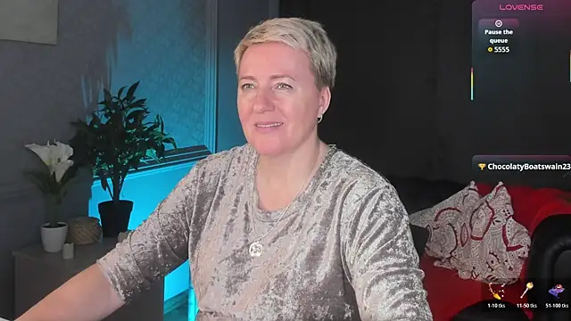 Nika Smit online show from 04/03/26, 09:38