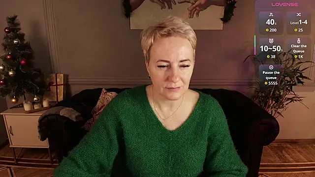 Nika Smit online show from 12/23/25, 09:19