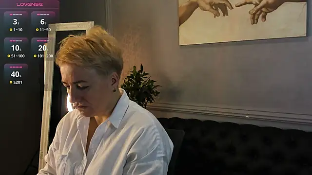 Nika Smit online show from 11/23/25, 05:50