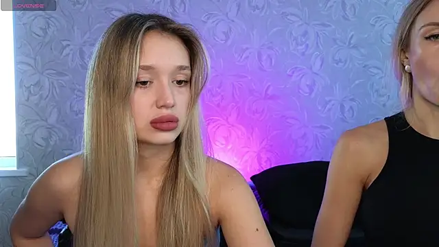 Megan Kira online show from 11/03/25, 07:24