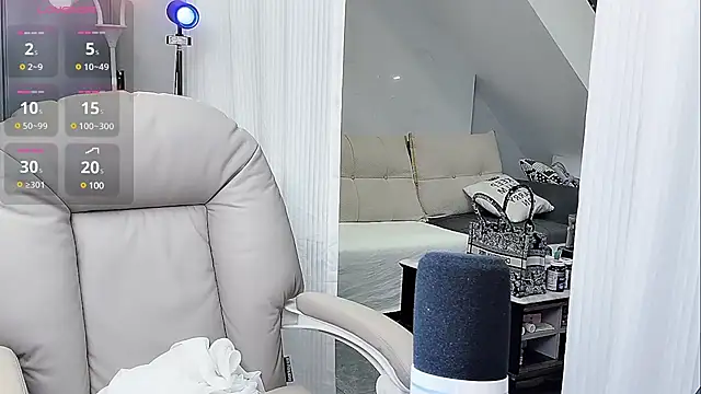 yoyo520- online show from 03/15/25, 08:54