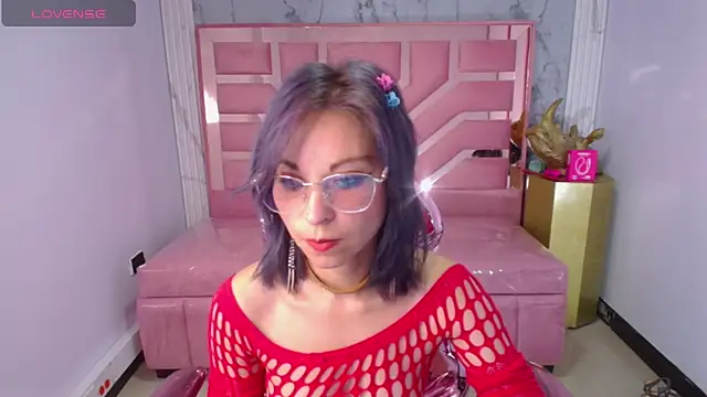 abril ch  online show from 03/21/26, 12:20