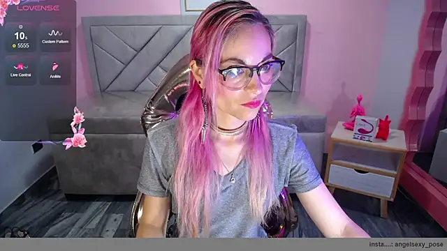 Snapshot of abril_ch_ chatting on 11/14/25, 10:52 abril ch online show from 11/14/25, 10:52