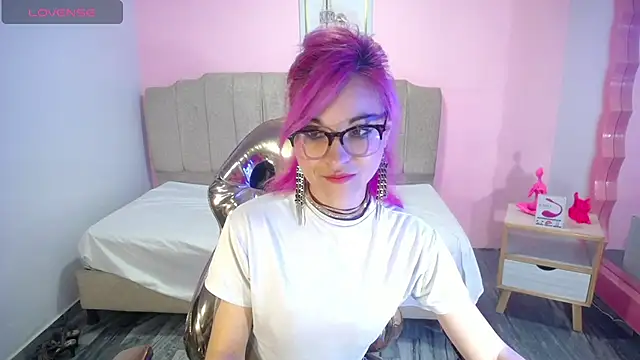Snapshot of abril_ch_ chatting on 10/06/25, 10:49 abril ch online show from 10/06/25, 10:49