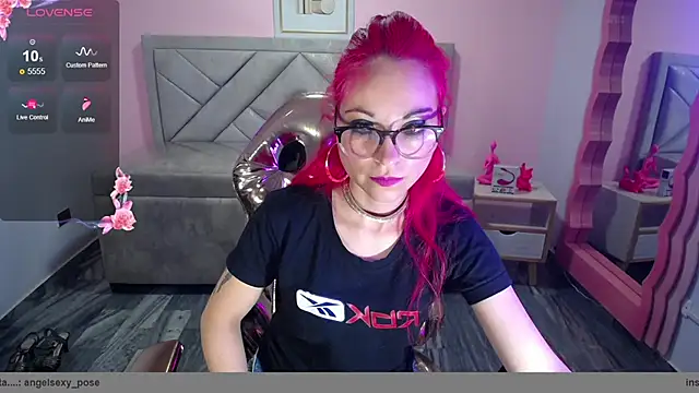 Snapshot of abril_ch_ chatting on 11/29/25, 10:48 abril ch online show from 11/29/25, 10:48