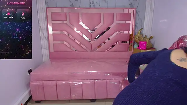 abril ch  online show from 03/20/26, 12:17