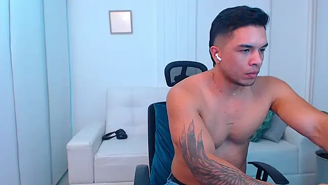 estebandelouis online show from 03/05/25, 11:16