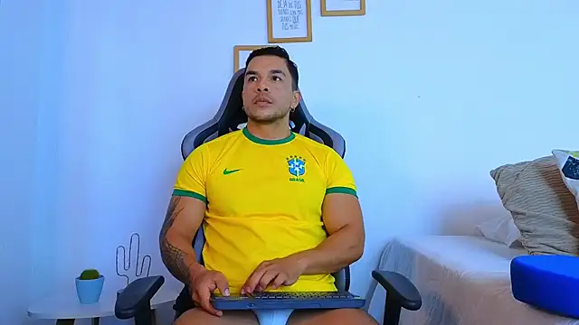 estebandelouis online show from 03/19/26, 11:21