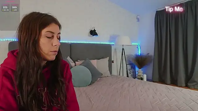 Hailey Green online show from 04/12/26, 09:18