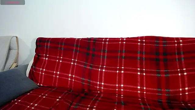 Blond Woman online show from 04/16/26, 09:39