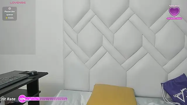 Analia18  online show from 12/03/25, 01:10