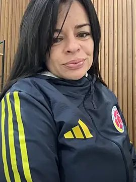 NATHALIA-28  online show from 07/03/26, 12:00