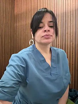 NATHALIA-28  online show from 07/02/26, 12:00