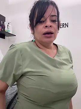 NATHALIA-28  online show from 06/17/26, 12:26