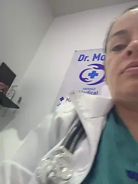 NATHALIA-28  online show from 03/26/26, 12:03