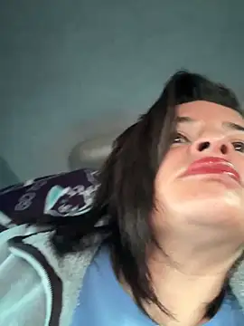 NATHALIA-28  online show from 10/27/25, 12:17