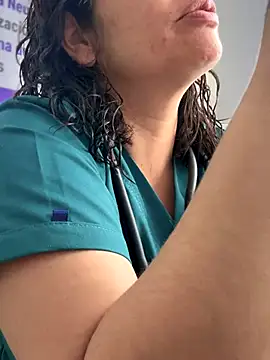 NATHALIA-28  online show from 11/03/25, 01:15