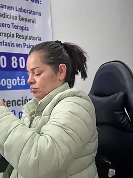 NATHALIA-28  online show from 02/05/26, 12:01