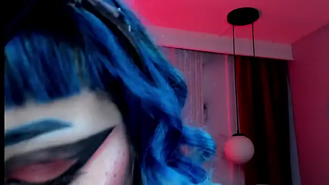 Snapshot of Blue_berry1 chatting on 01/11/25, 03:31 Blue berry1 online show from 01/11/25, 03:31