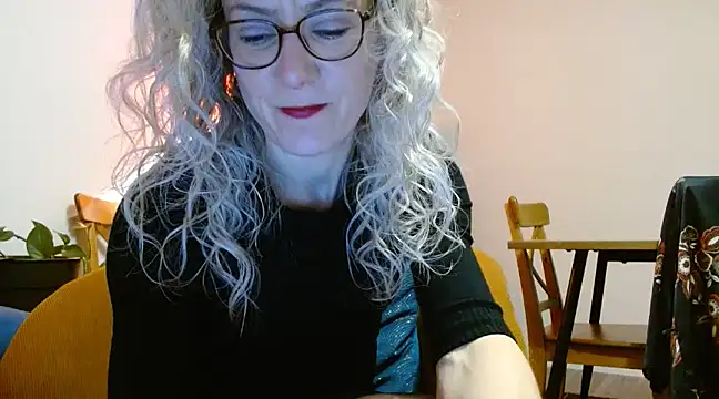 abbytantrika11 online show from 02/14/25, 07:54