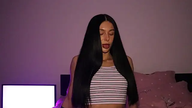 Snapshot of IvyKaelani chatting on 02/13/26, 08:20 IvyKaelani online show from 02/13/26, 08:20