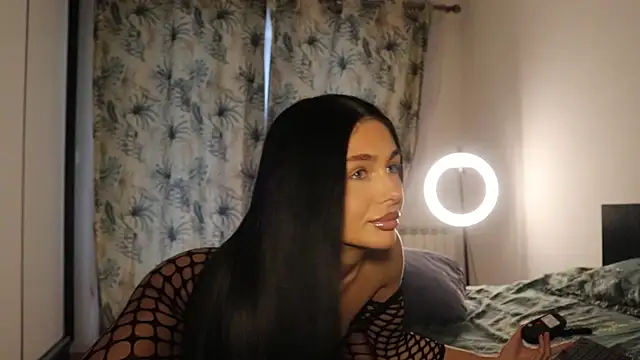 Snapshot of IvyKaelani chatting on 01/07/26, 11:37 IvyKaelani online show from 01/07/26, 11:37