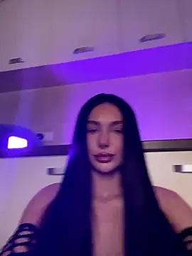 Snapshot of IvyKaelani chatting on 01/17/26, 03:04 IvyKaelani online show from 01/17/26, 03:04