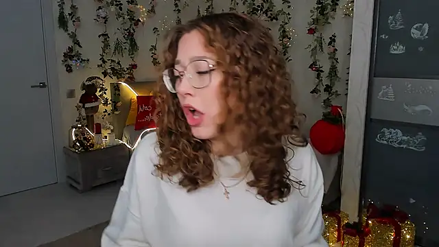 SereneFlame online show from 01/12/26, 04:19