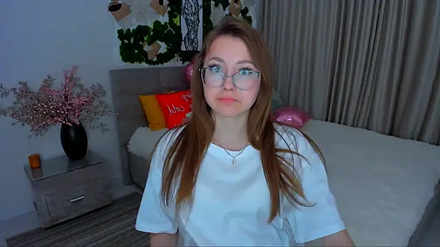 SereneFlame online show from 03/17/25, 09:57