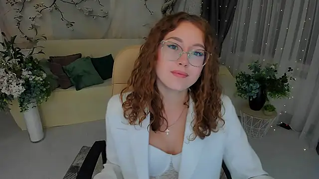 SereneFlame online show from 09/10/25, 03:55